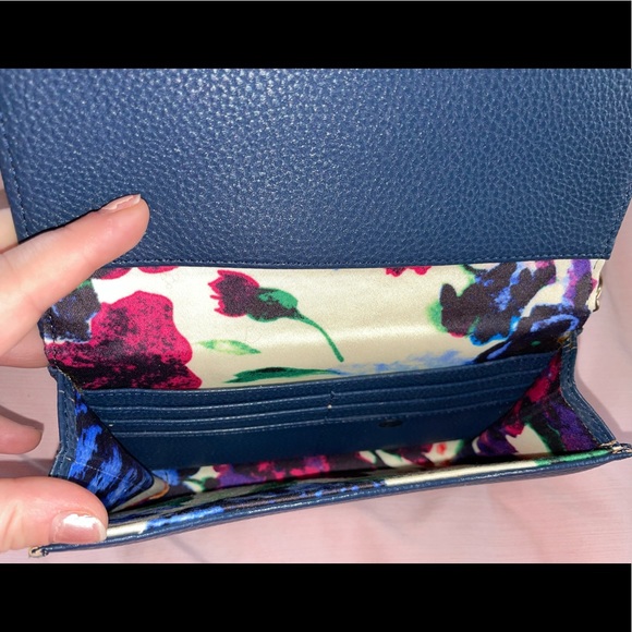 Crossbody - Picture 3 of 3